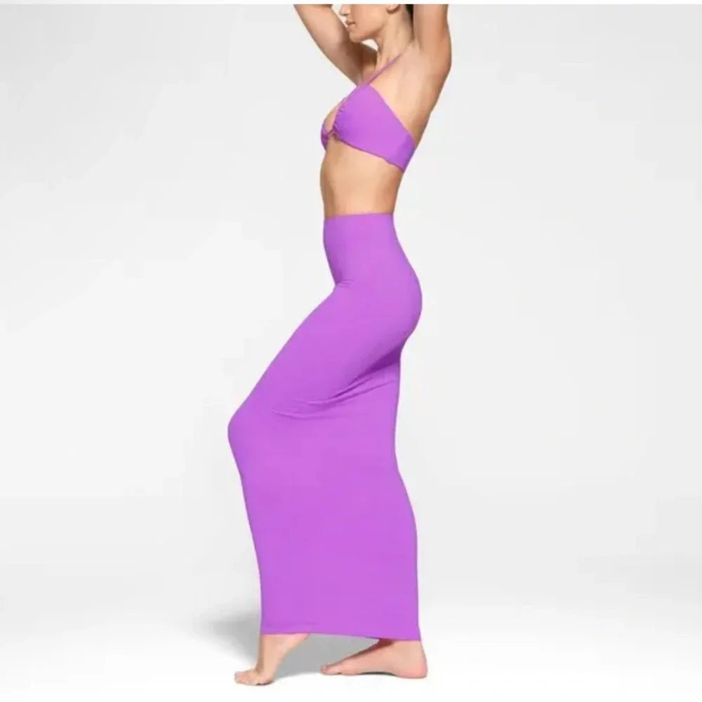 Sw17.  Skims violet 💟signature swim long tube skirt XS  NWT
